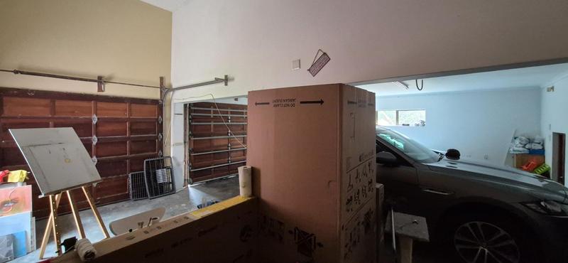 To Let 4 Bedroom Property for Rent in Hersham Western Cape